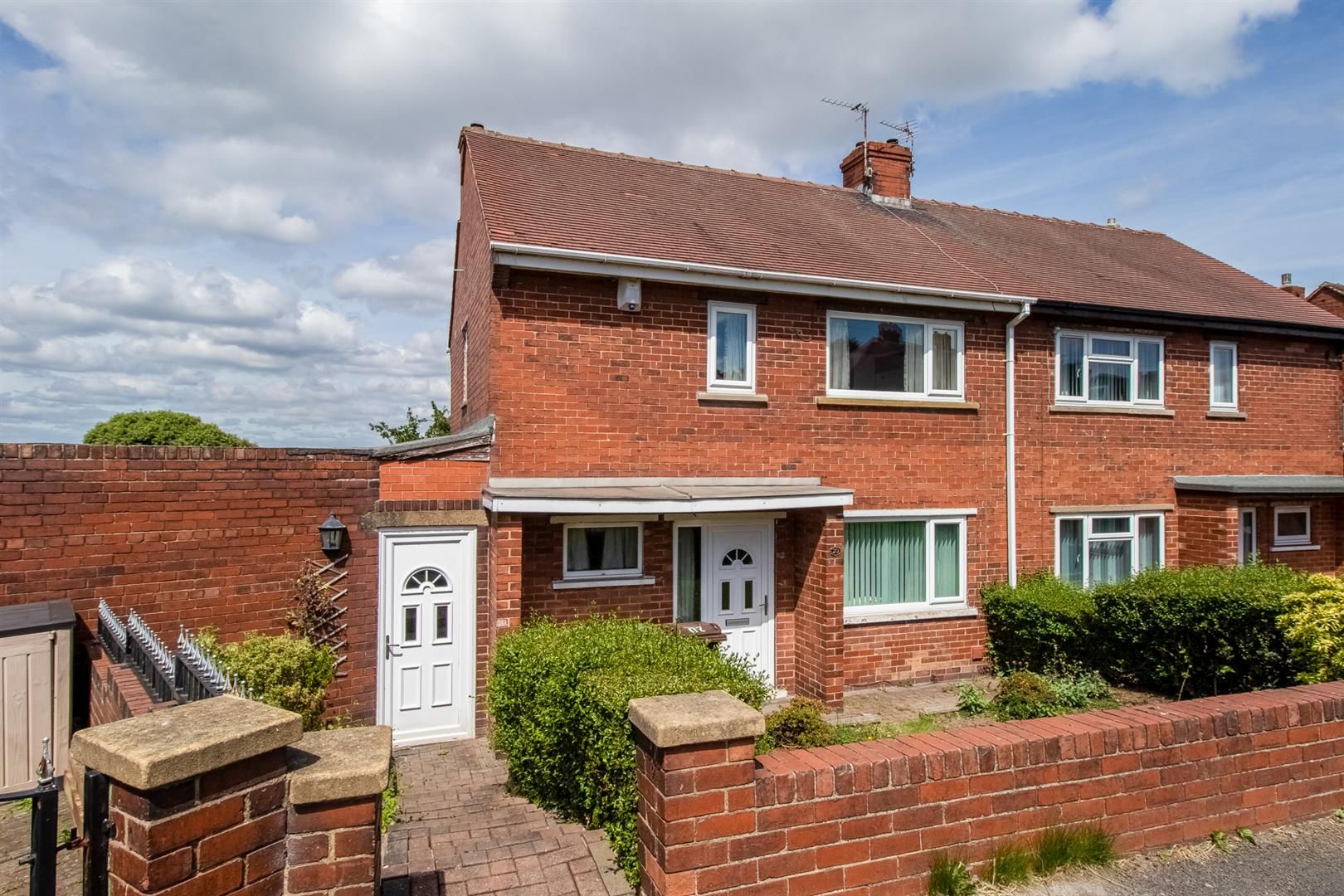 2 bed semidetached house for sale in Holme Leas Drive, Ossett WF5 Zoopla