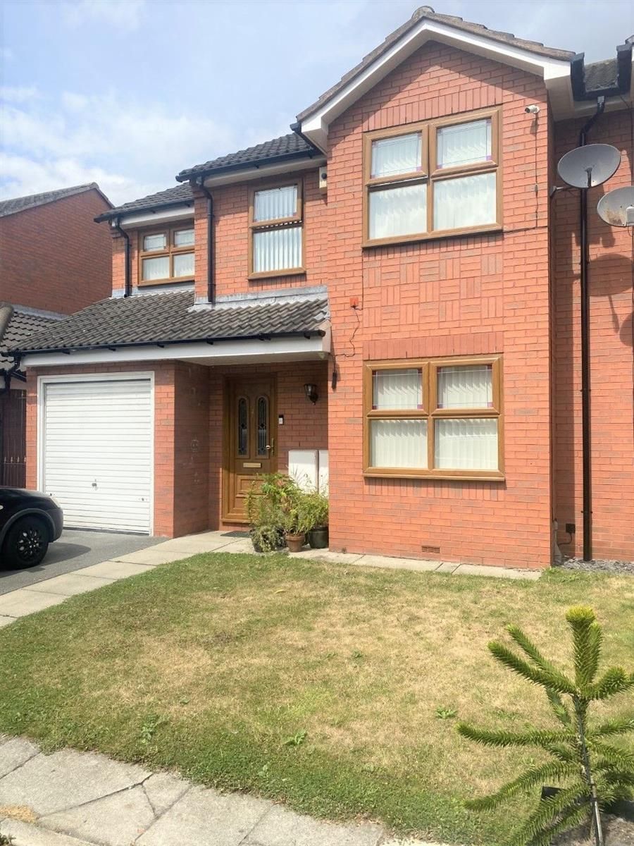4 bed detached house for sale in Peckforton Close, Old Swan, Liverpool