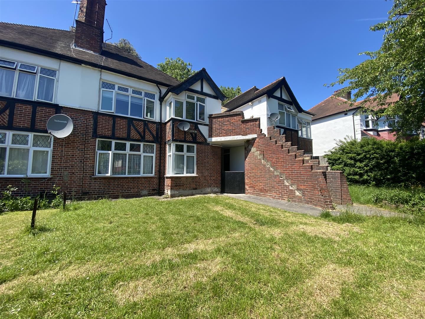 Old St Andrews Mansions, Birchen Grove, Kingsbury NW9