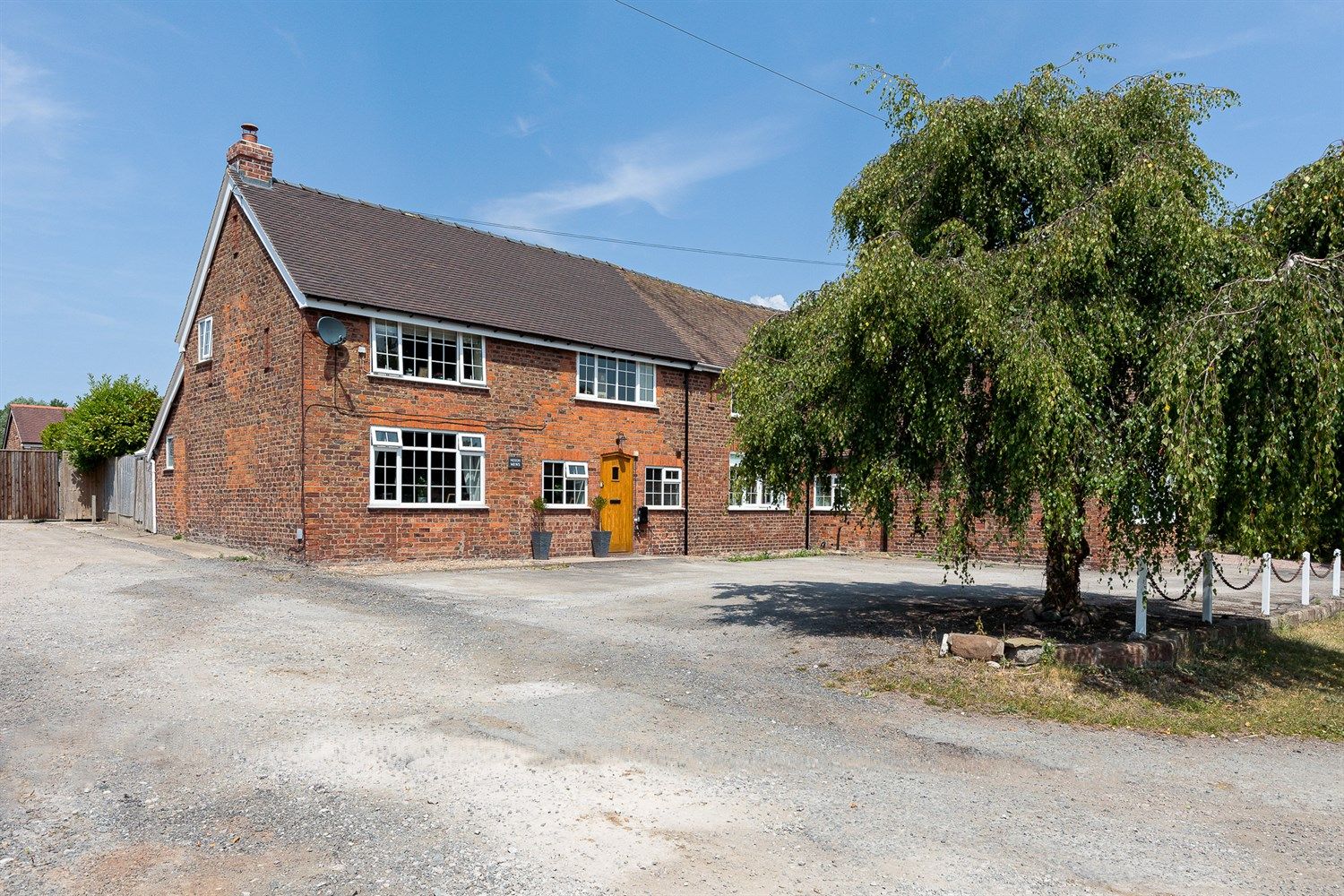 4 bed semidetached house for sale in Kingsley Road, Crowton, Northwich