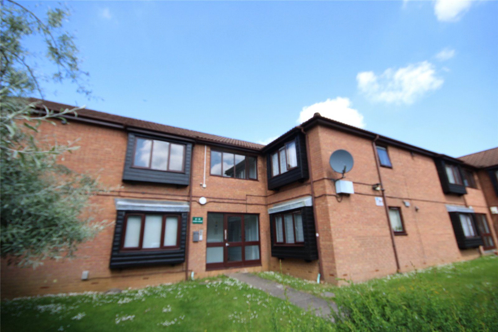 Astra Court, Colin Road, Luton, Bedfordshire LU2  