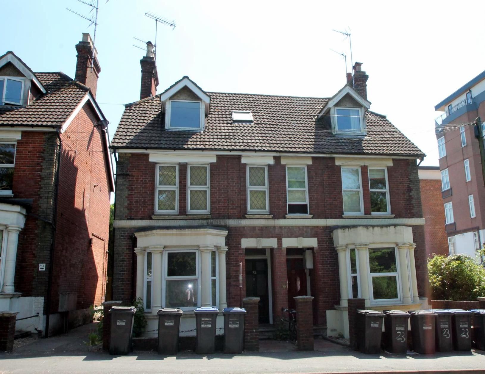 1 bed flat to rent in Station Road, East Grinstead RH19 Zoopla