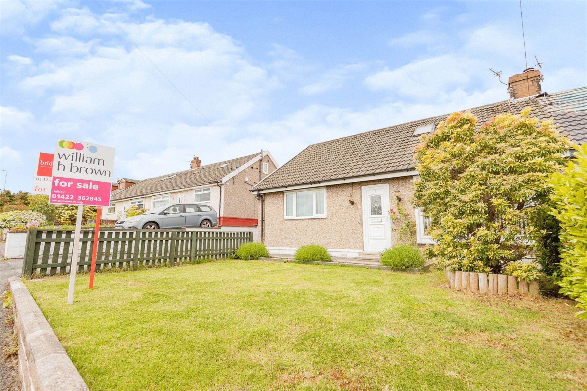 3 bed semidetached bungalow for sale in Broadley Grove, Halifax HX2