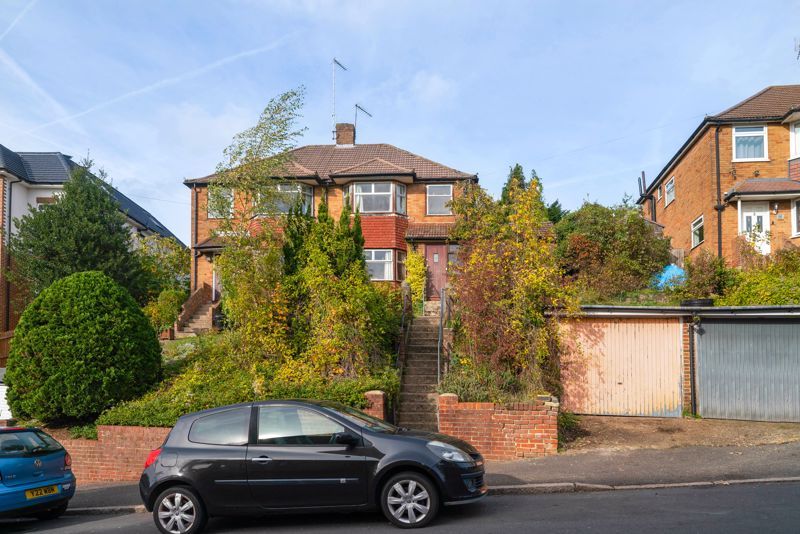 3 bed semidetached house for sale in Hyde Road, South Croydon CR2 Zoopla