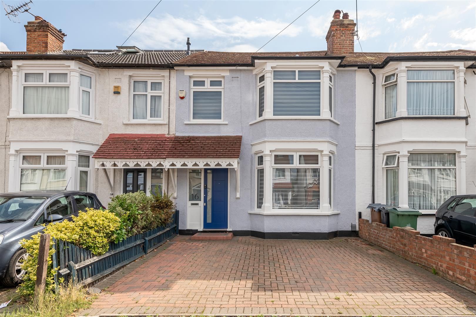 3 bed semidetached house for sale in Middleton Avenue, London E4 Zoopla