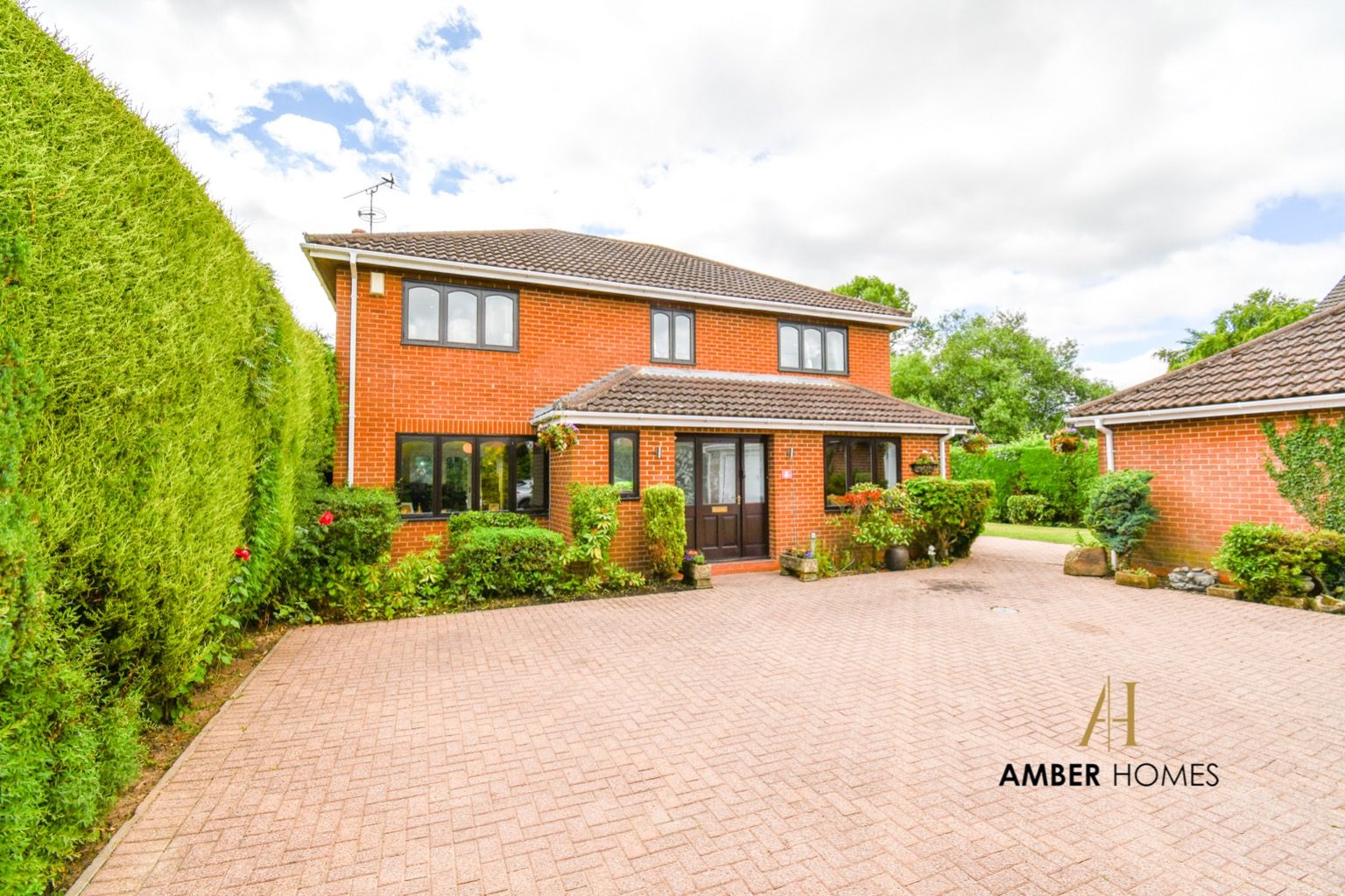 5 bed detached house for sale in Sandham Lane, Ripley, Derbyshire DE5