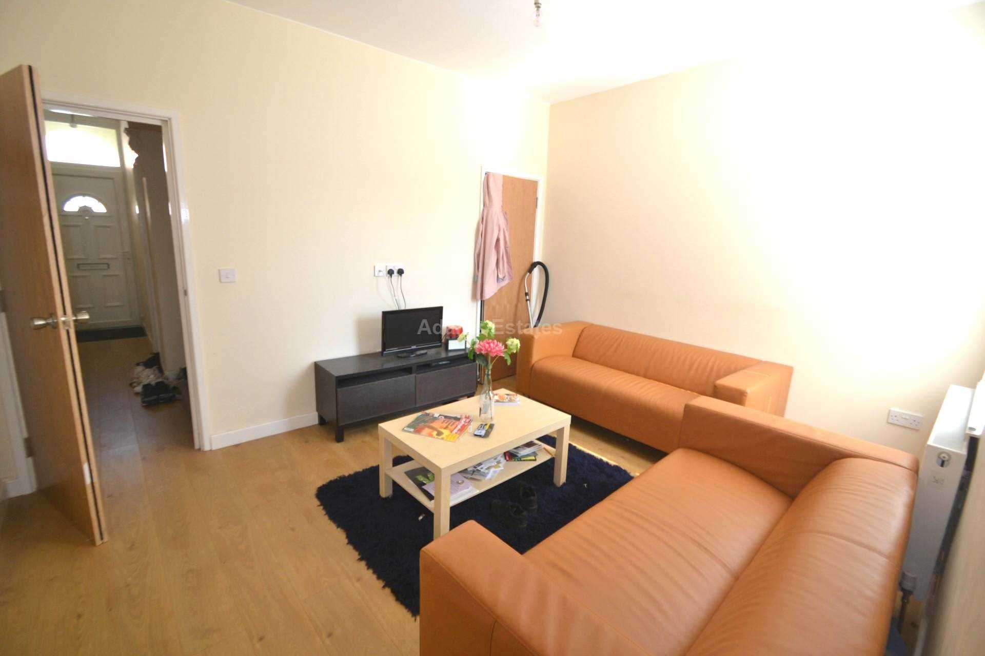 6 bed terraced house to rent in Radstock Road, Reading RG1 Zoopla