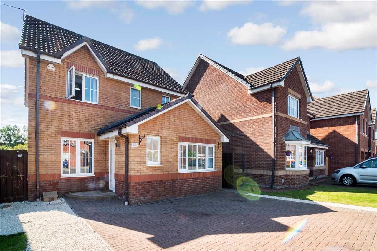 4 bed detached house for sale in Strathyre Gardens, Hairmyres, East