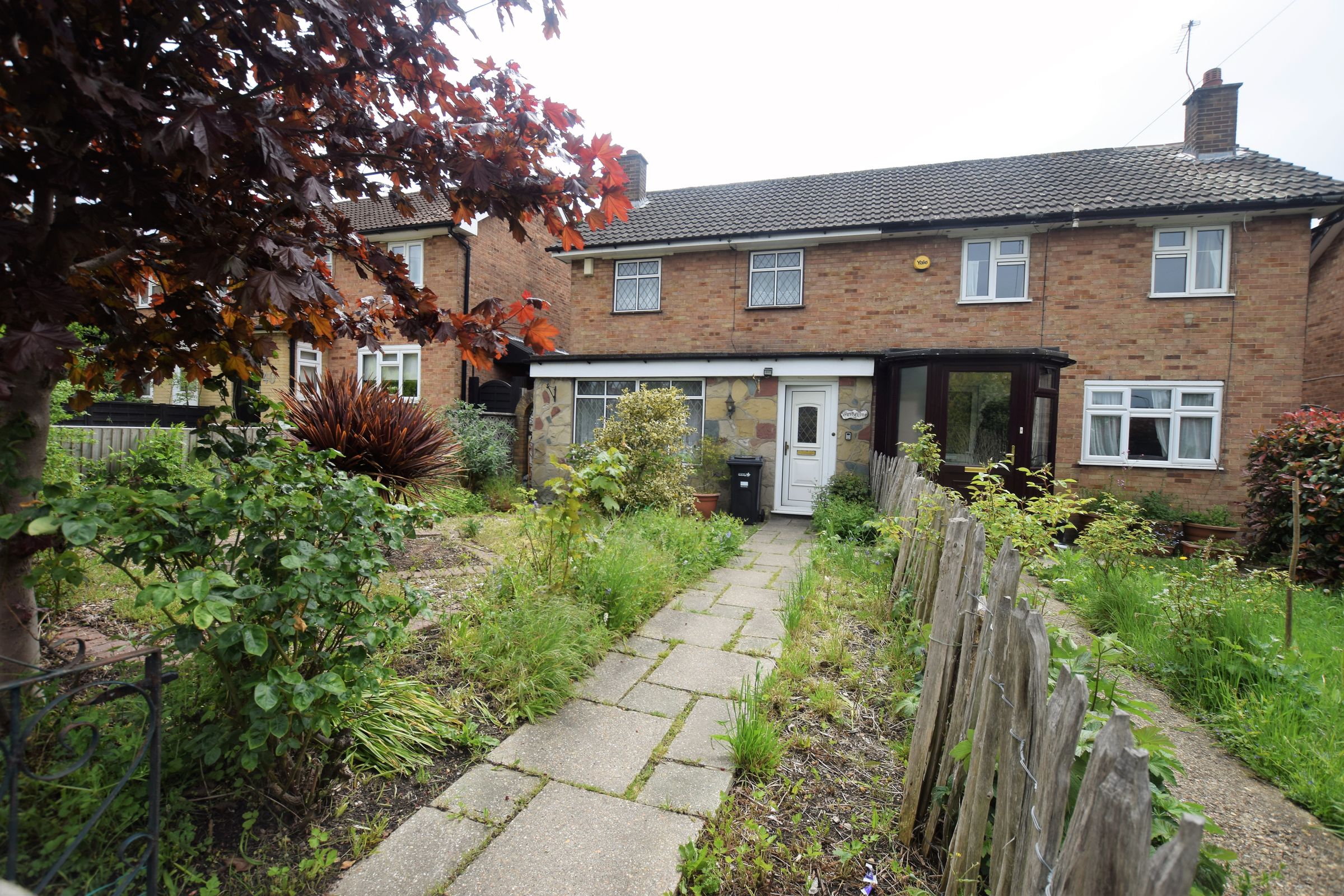 2 bed semidetached house for sale in Latchingdon Gardens, Woodford Green IG8 Zoopla