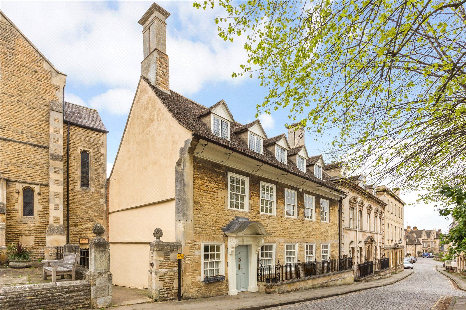 5 bed detached house for sale in Barn Hill, Stamford, Lincolnshire PE9