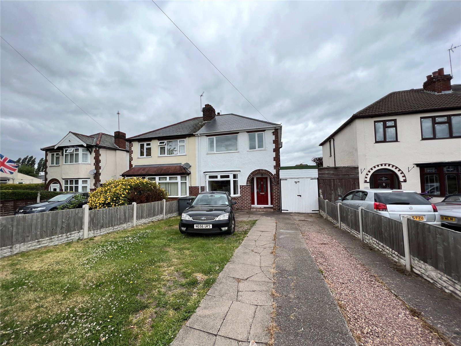 3 bed semidetached house for sale in Blackhalve Lane, Wolverhampton