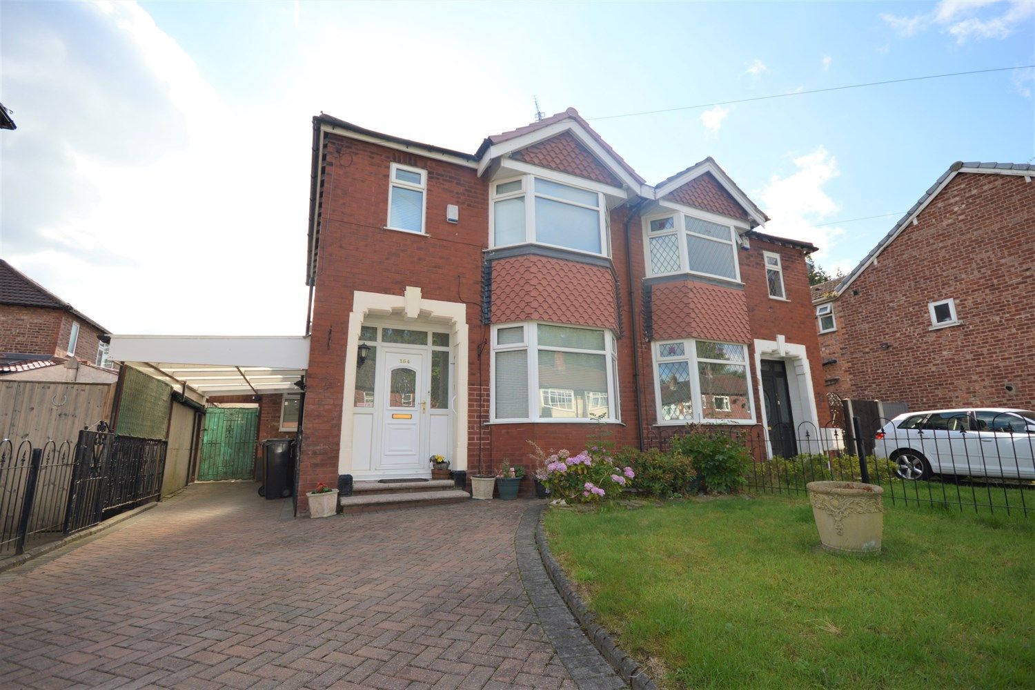 3 bed semidetached house for sale in Lloyd Street, Stockport SK4 Zoopla