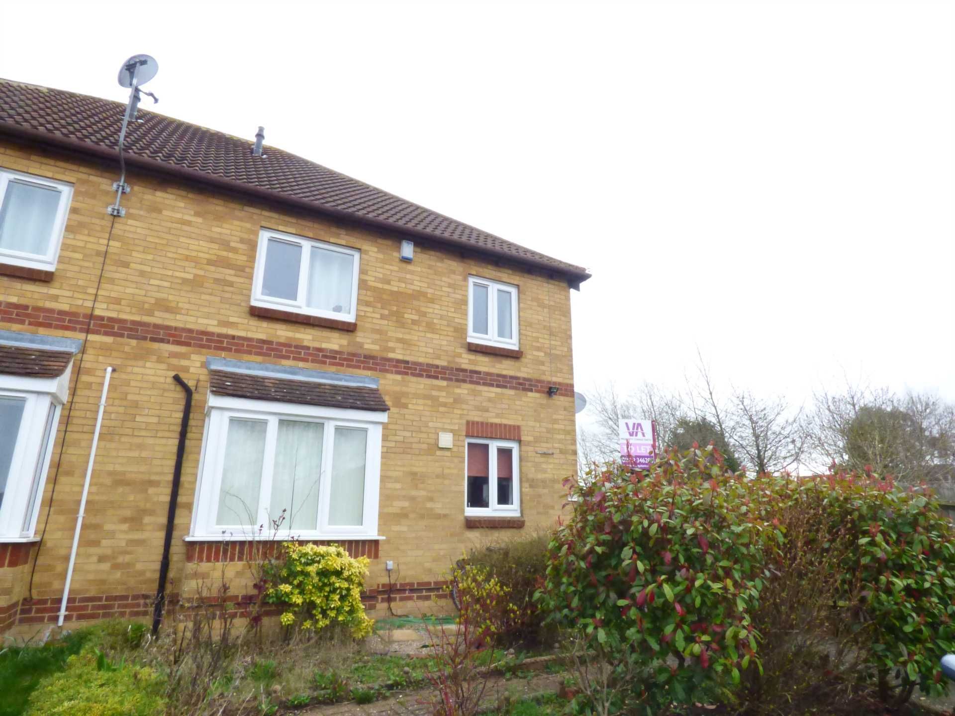 2 bed town house to rent in The Belfry, Luton LU2 Zoopla