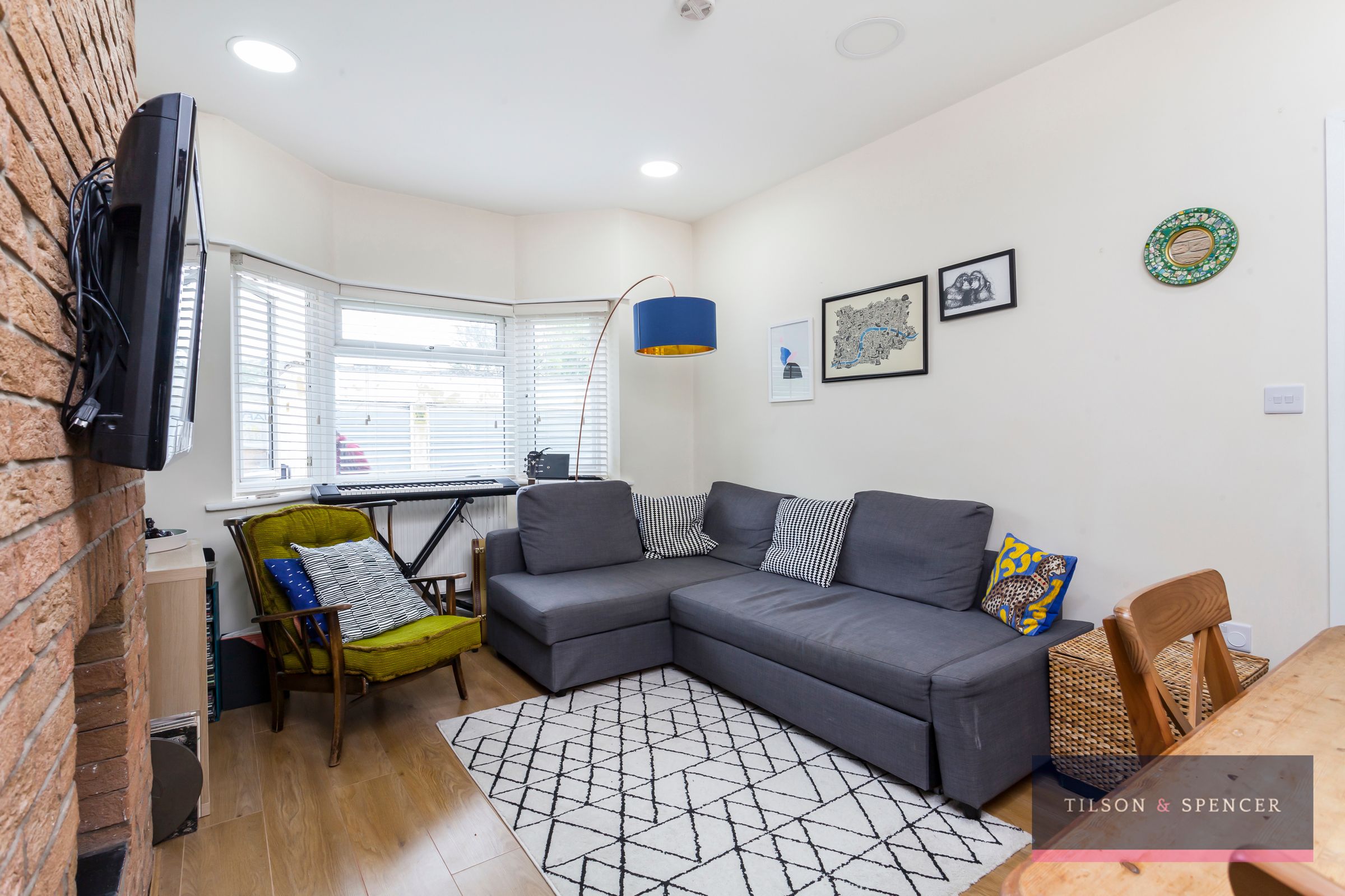 Briaris Close, London N17