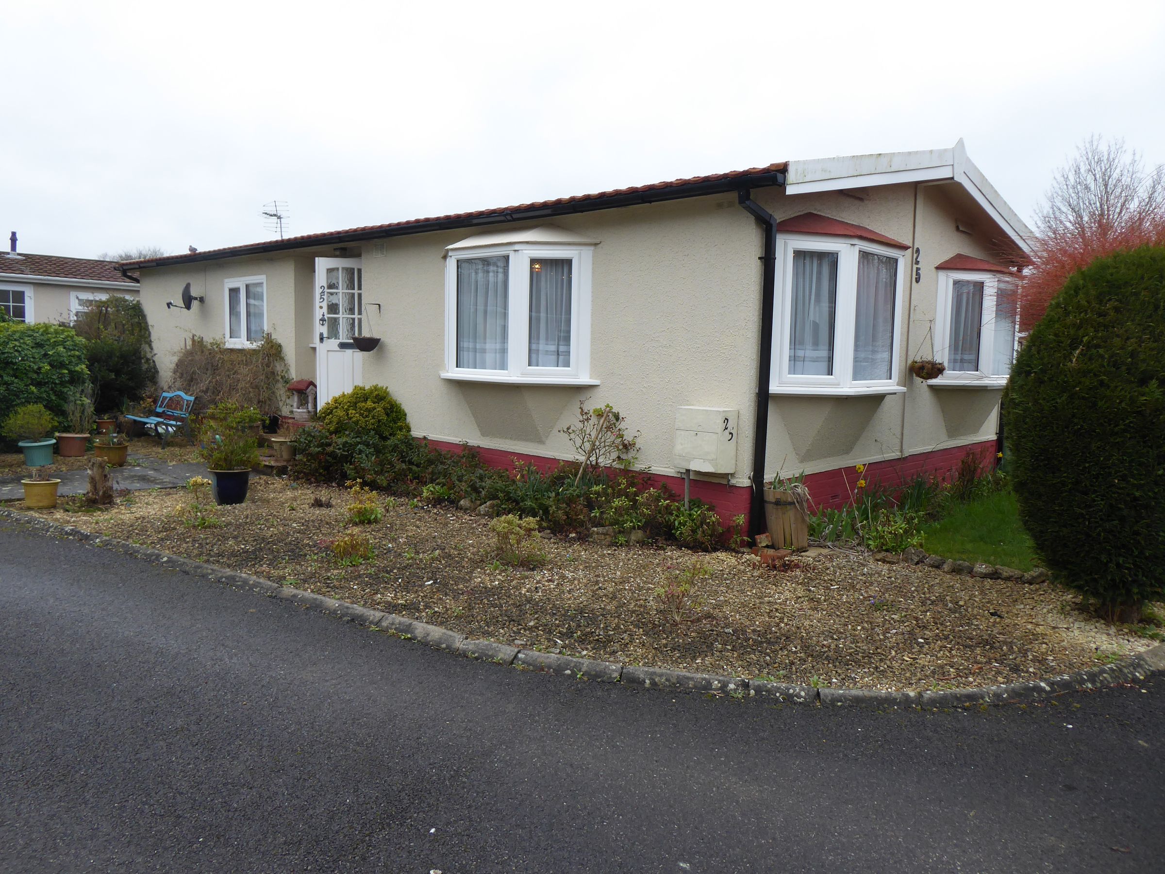 Tudor Court Park Nobles Lane Botley Oxfordshire OX2  