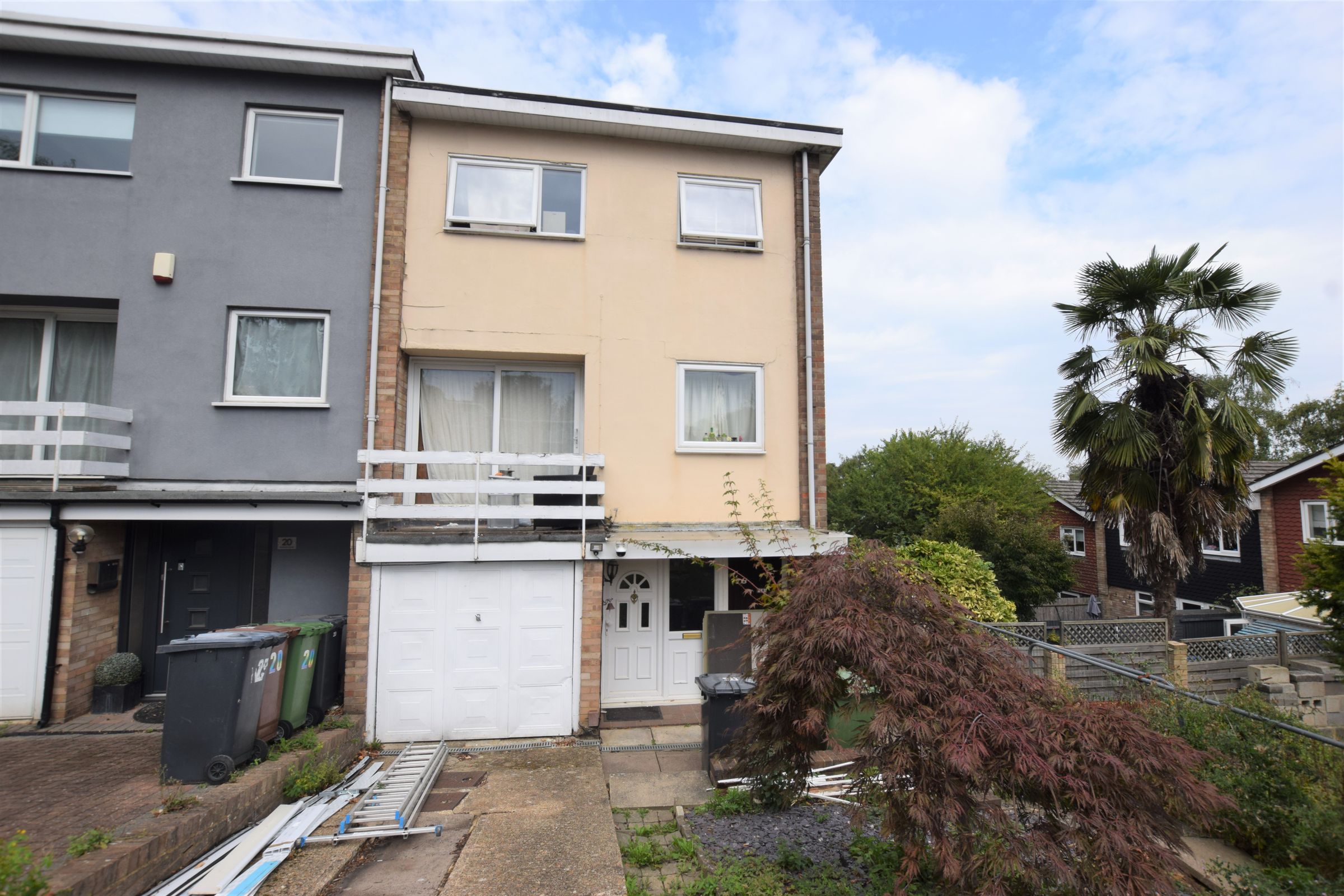 5 bed town house for sale in Ivinghoe Road, Bushey WD23 Zoopla