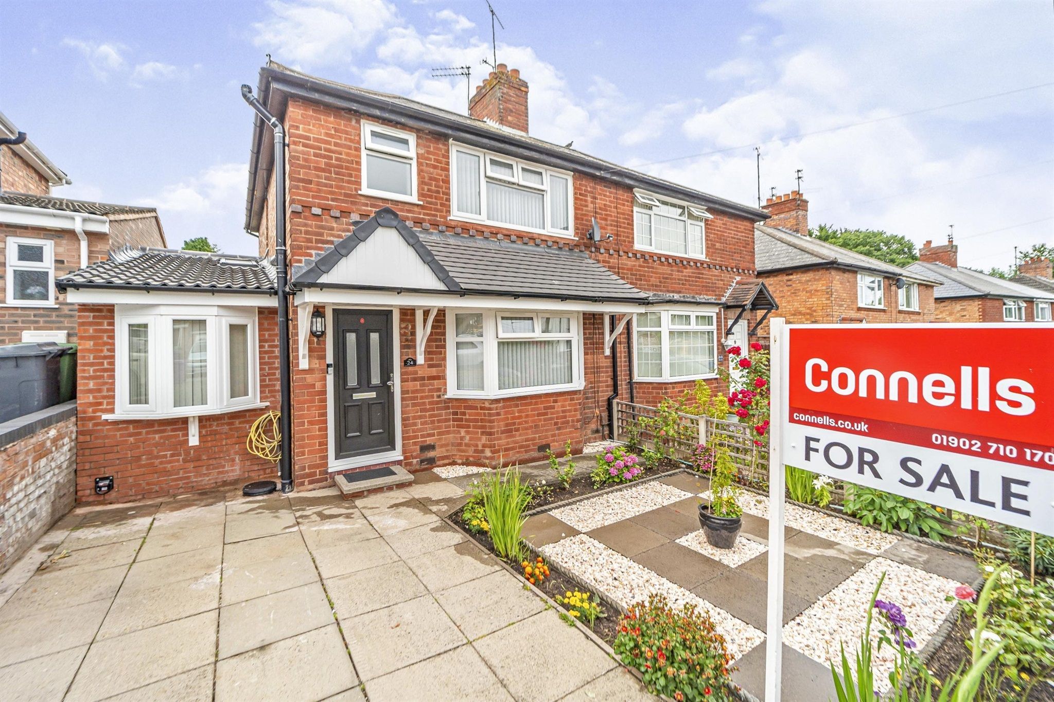 3 bed semidetached house for sale in Warstones Crescent, Penn
