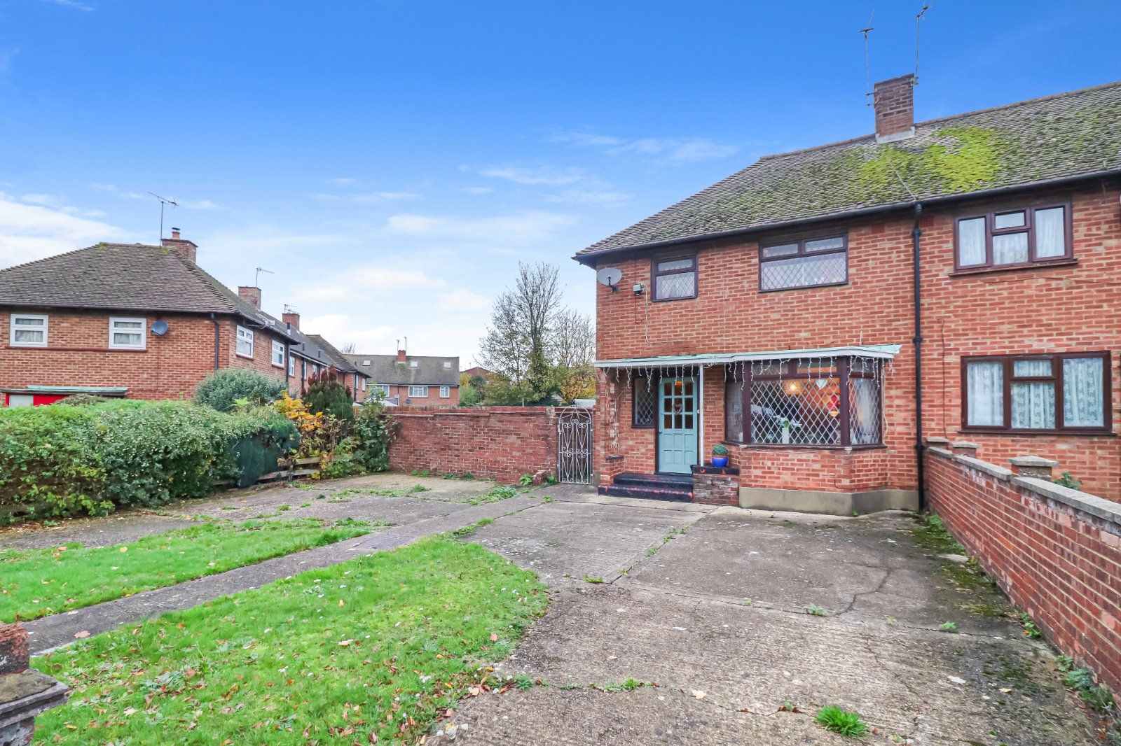 2 bed end terrace house for sale in South Way, Abbots Langley WD5 Zoopla