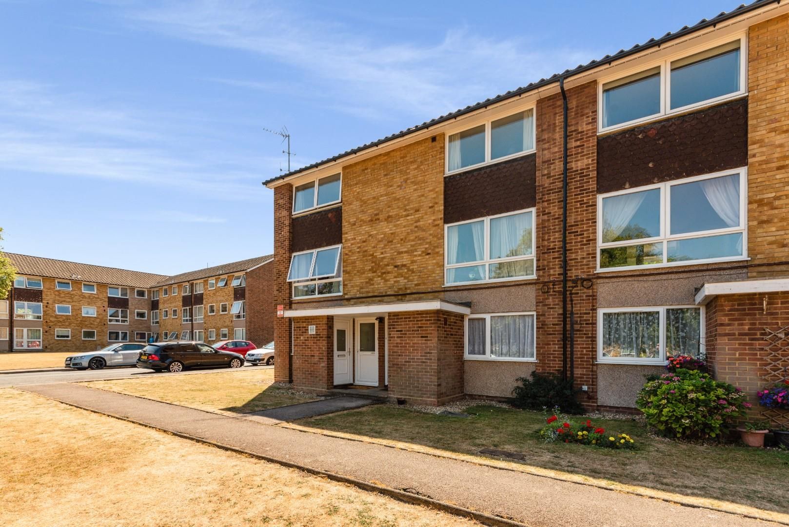 2 bed for sale in Basinghall Gardens, Sutton SM2 Zoopla