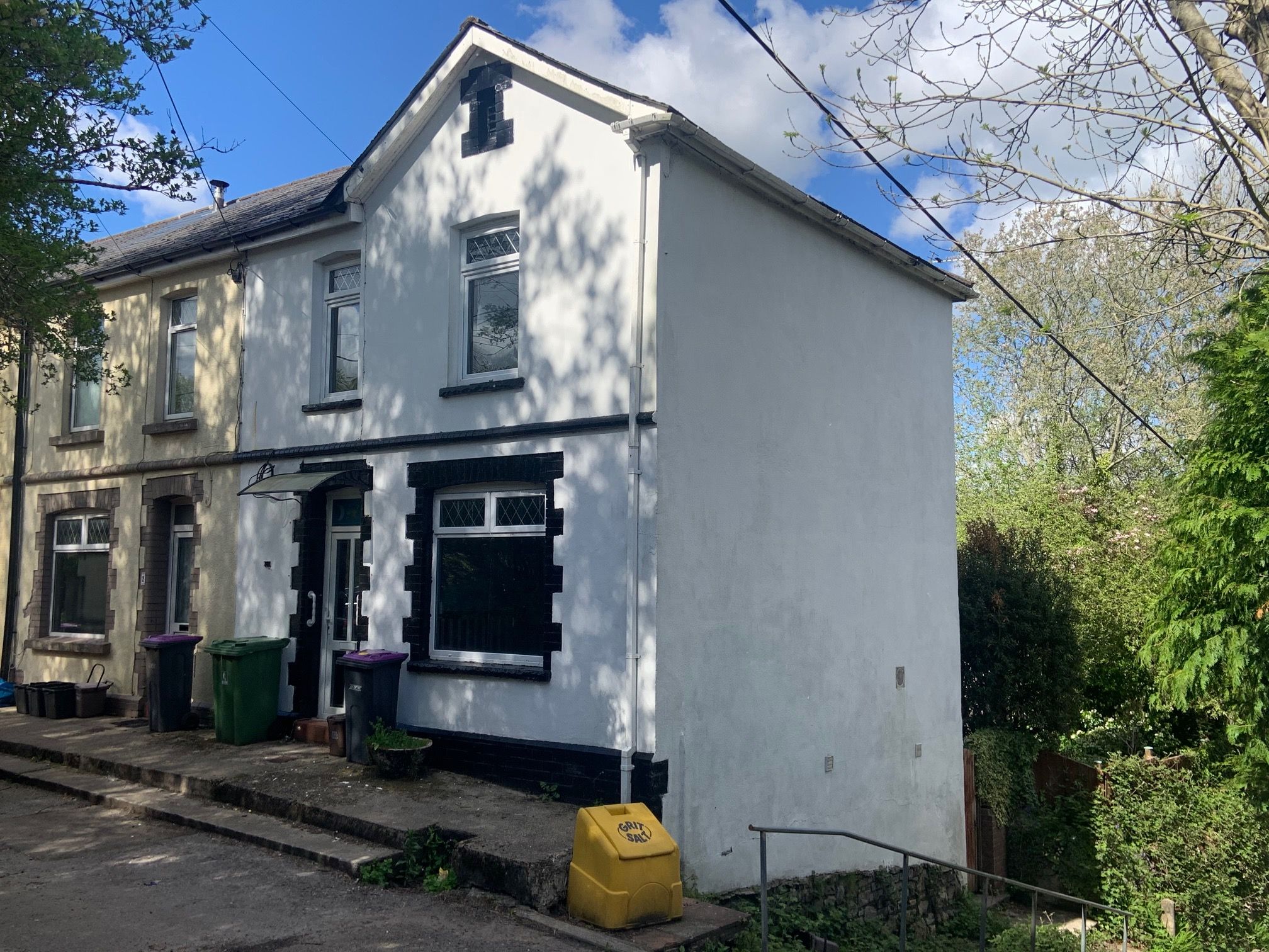 3 bed end terrace house for sale in Pentwyn Lane, Abersychan, Pontypool