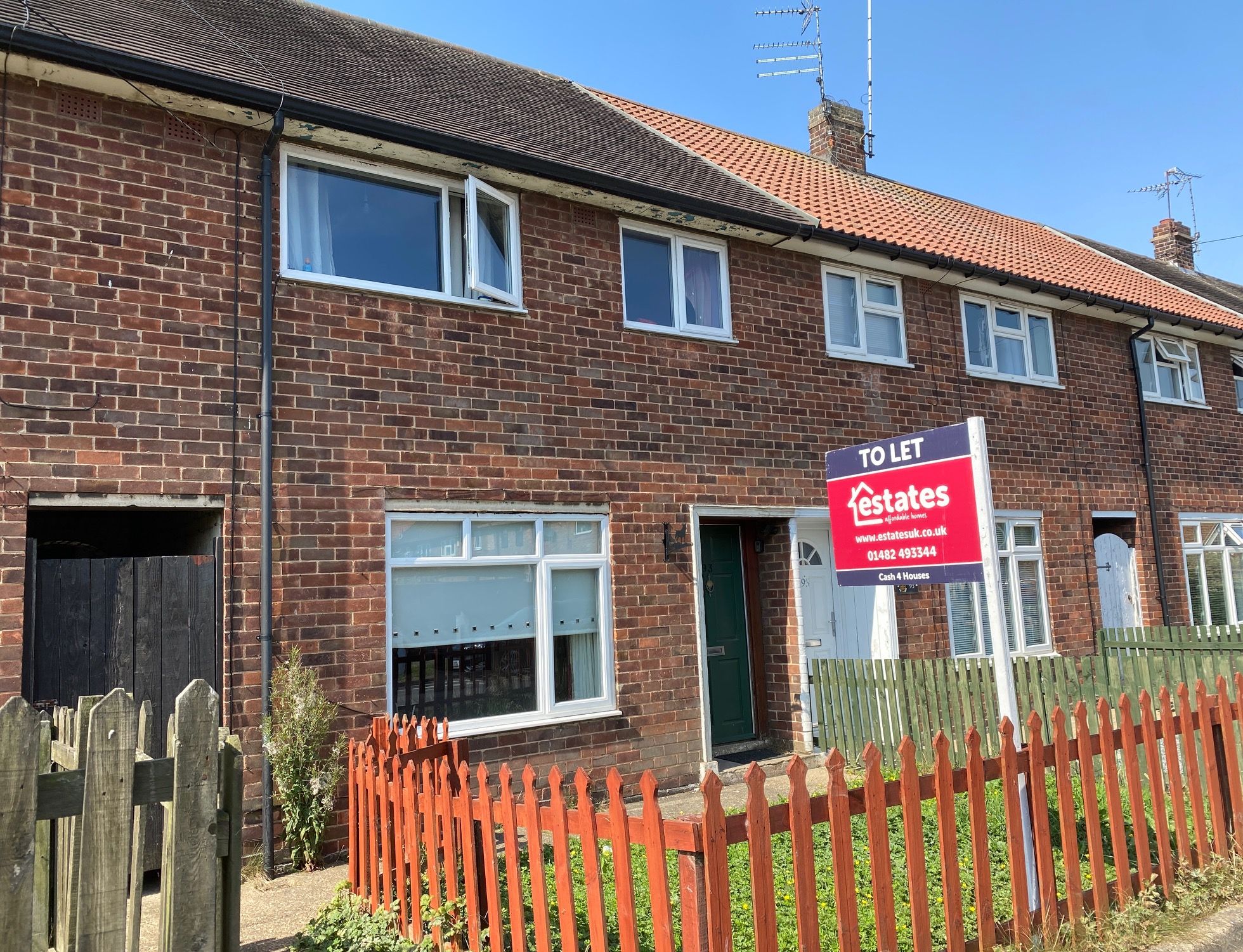 3 bed terraced house to rent in Medina Road, Hull HU8 Zoopla