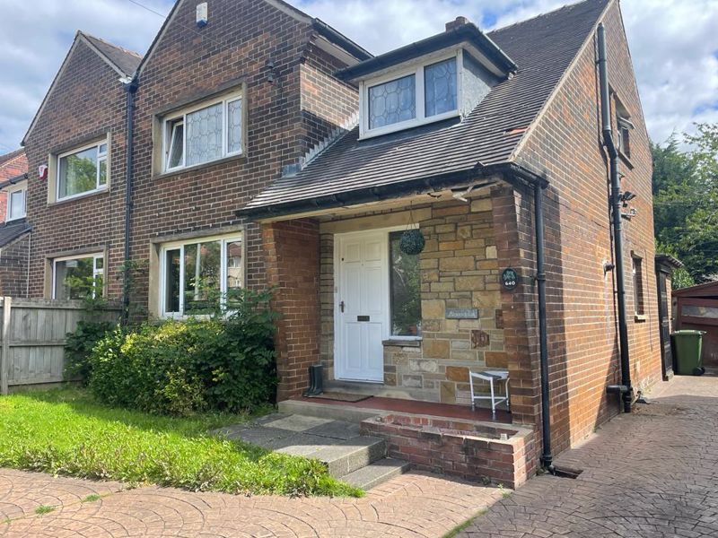 3 bed semidetached house for sale in Bradford Road, Huddersfield HD2