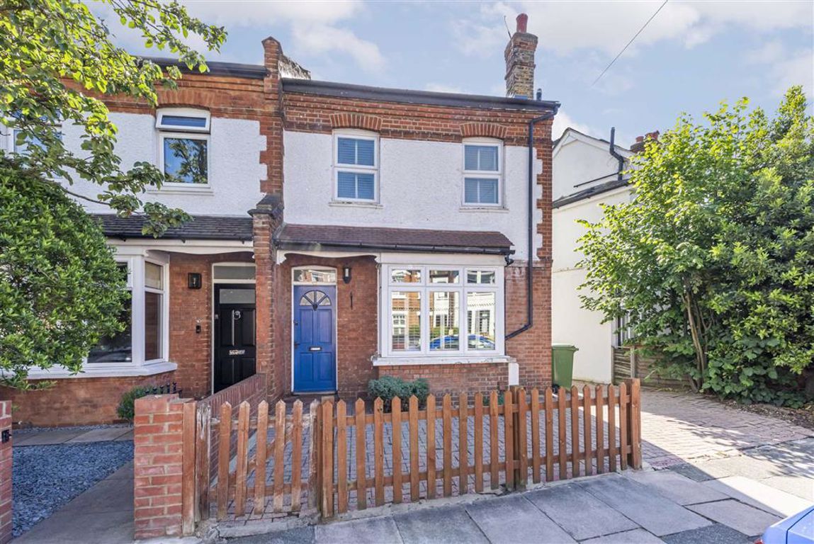 2 bed property for sale in Bushy Park Road, Teddington TW11 Zoopla