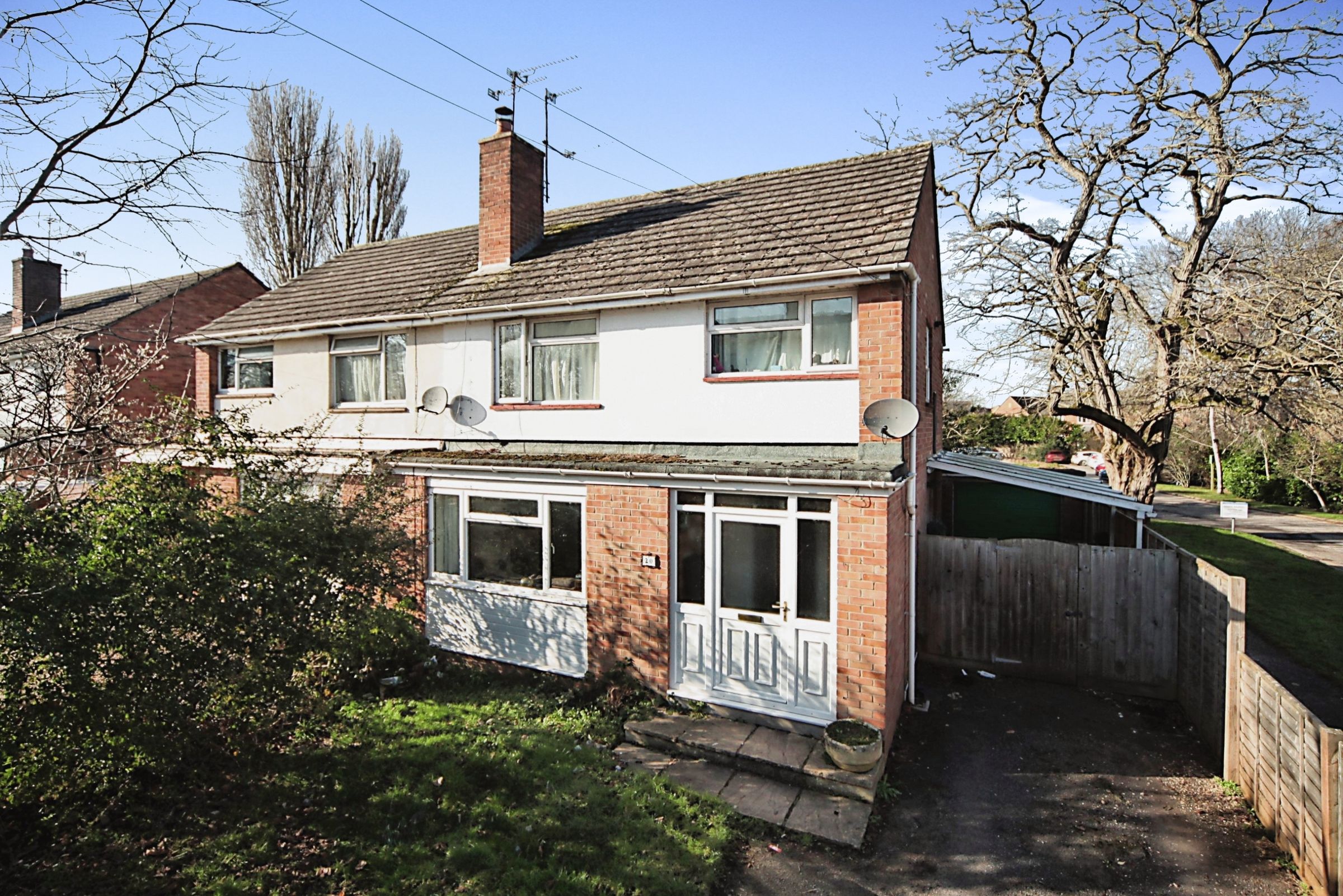 3 bed end terrace house for sale in French Weir Avenue, Taunton TA1