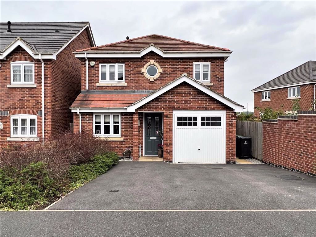 4 bed detached house for sale in Windmill Close, Waingroves, Ripley DE5