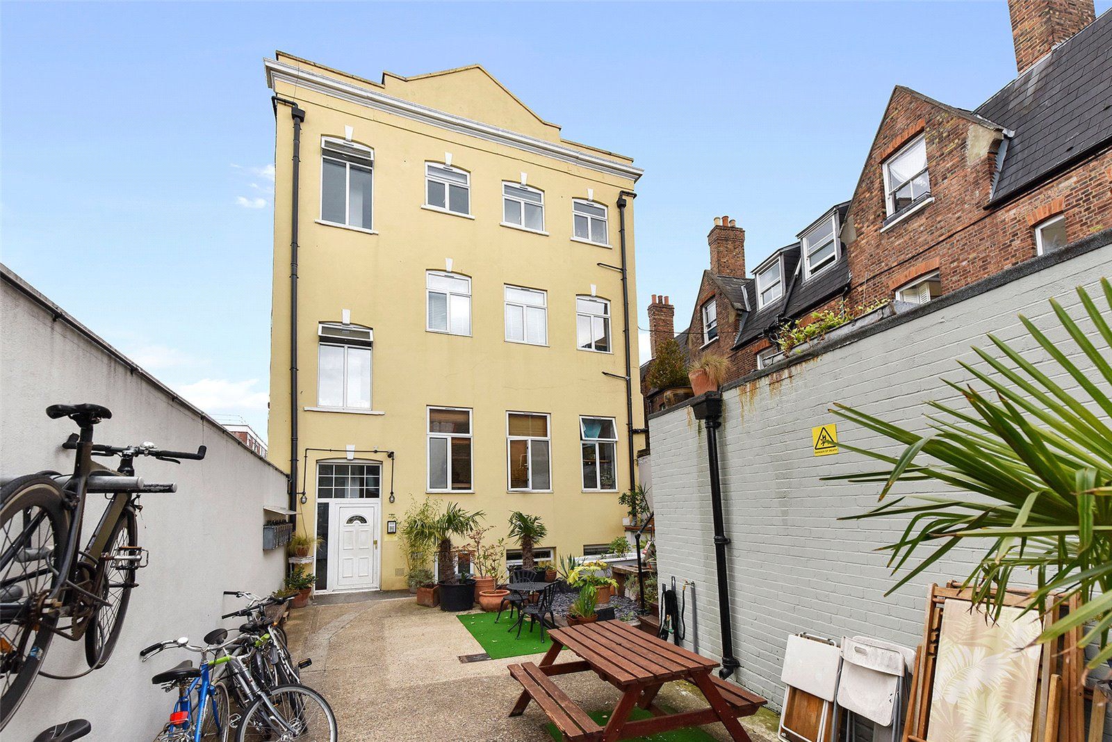 Clarence Road, Hackney, London E5  