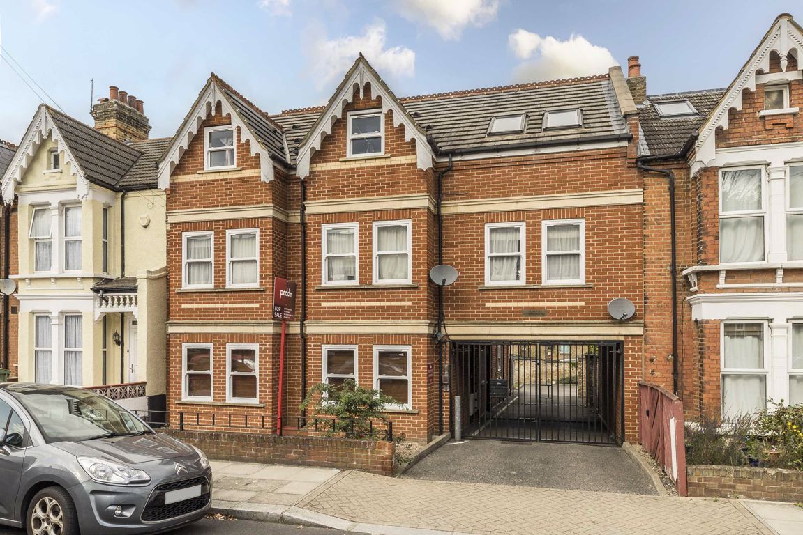2 bed flat for sale in Codrington Hill, London SE23 - Zoopla