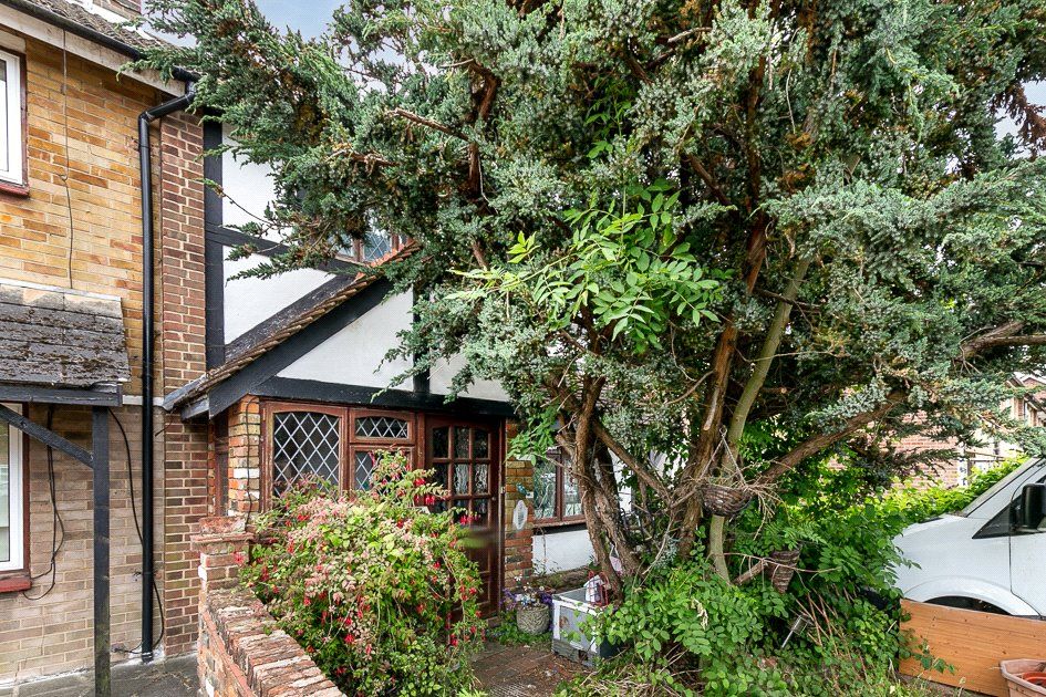 3 bed terraced house for sale in Homestead Way, New Addington, Croydon