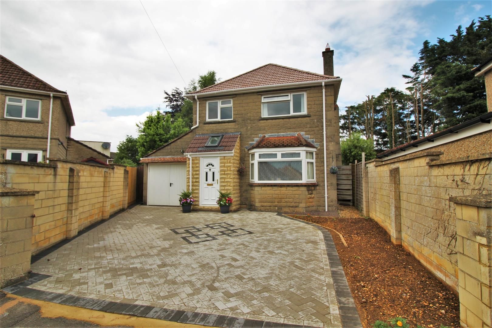 Orchard Crescent, Chippenham SN14  