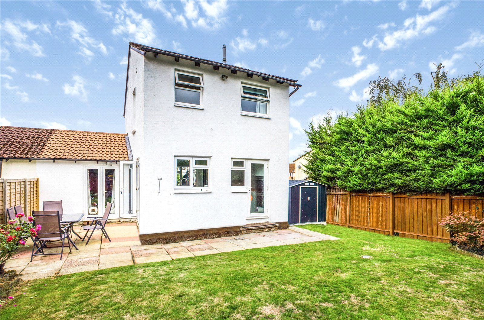 3 bed linkdetached house for sale in Otterbourne Crescent, Tadley, Hampshire RG26 Zoopla