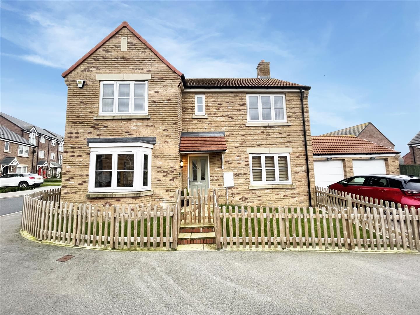 4 bed detached house for sale in Howgate Drive, Middle Deepdale