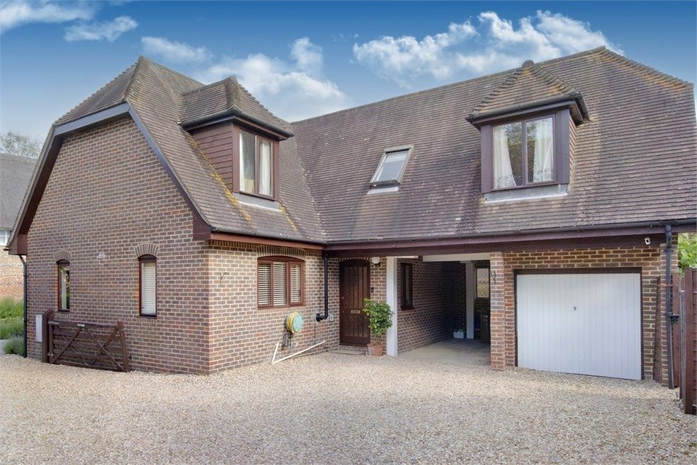 4 bed detached house for sale in Five Bells Lane, Nether Wallop