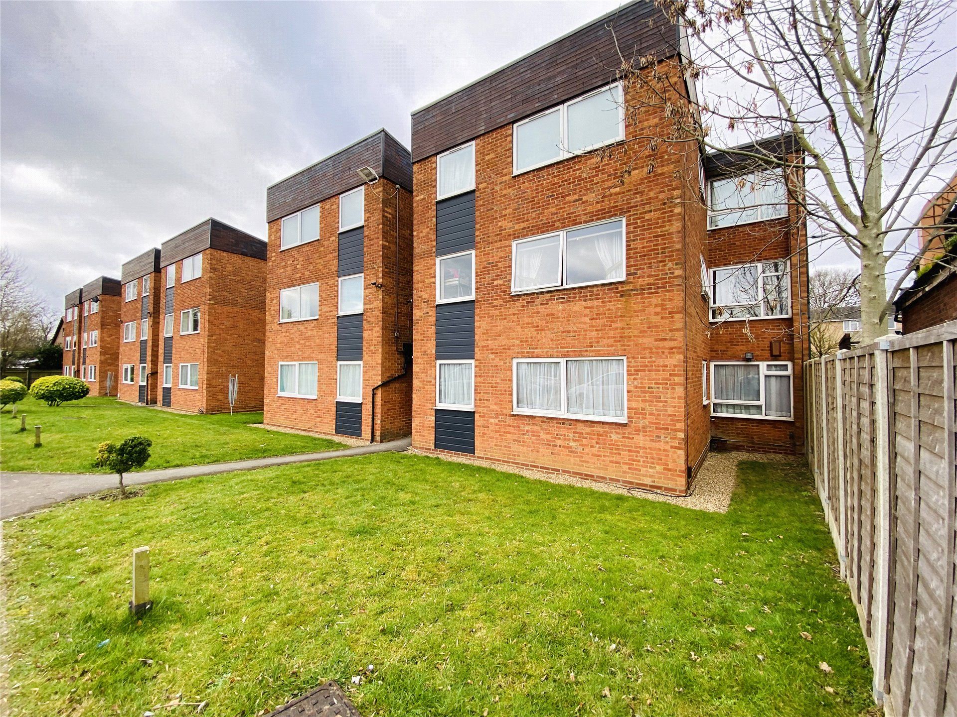 2 bed flat for sale in Downham Court, Shinfield Road, Reading