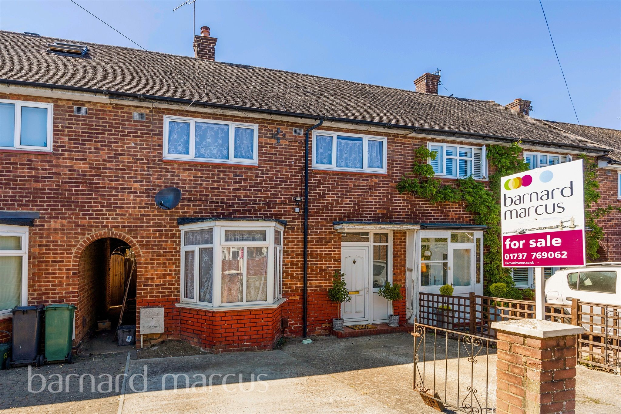 3 bed semidetached house for sale in Brook Road, Merstham, Redhill RH1