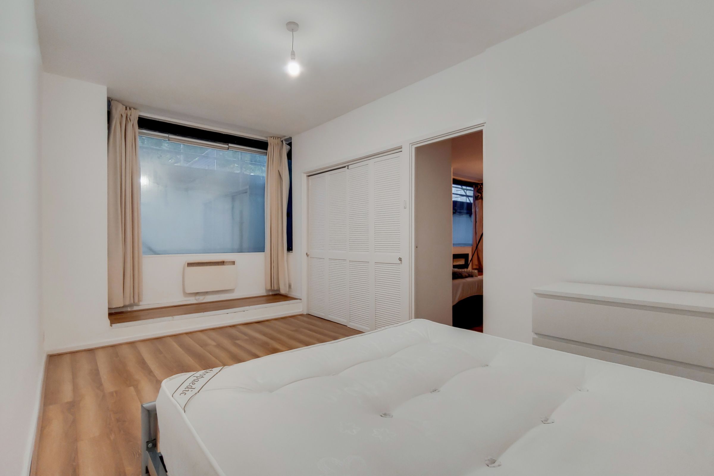 Barclay Road, East Croydon, Surrey CR0  