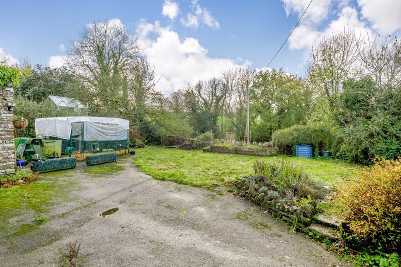 4 bed property for sale in East End, Stoke St. Michael, Radstock BA3