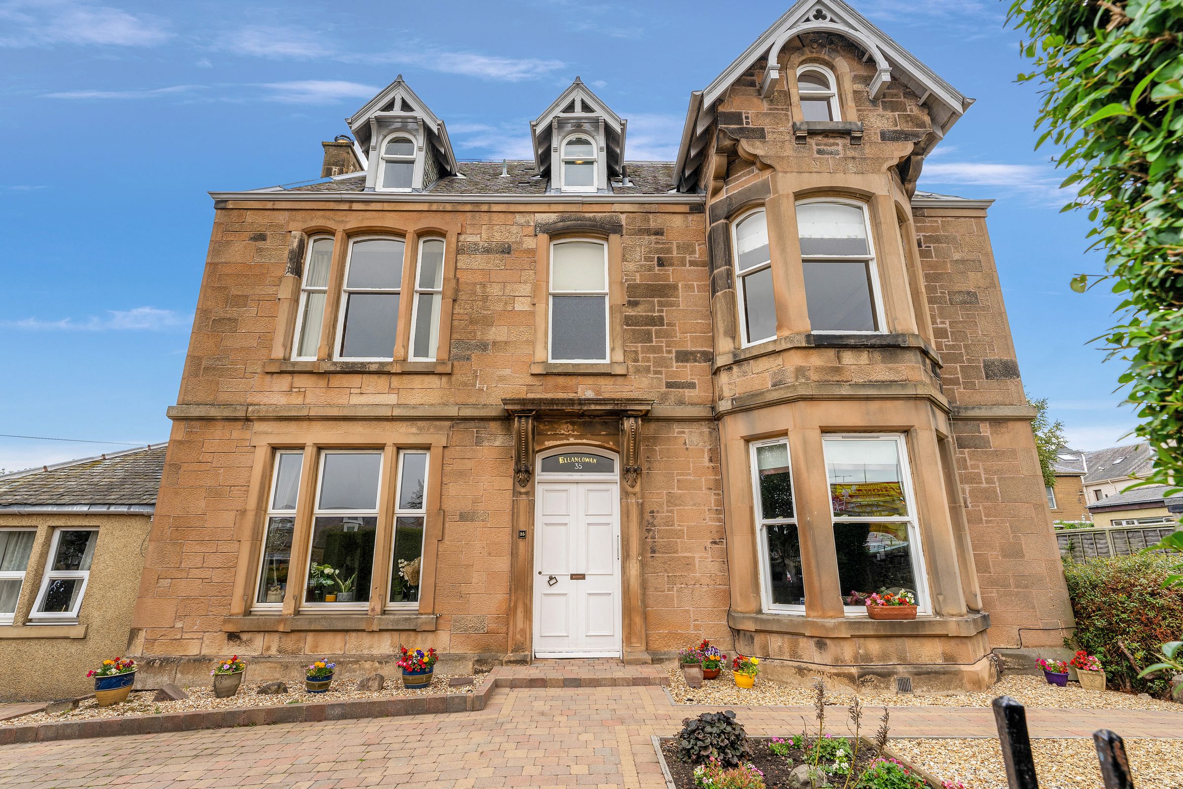 5 bed flat for sale in 35 Duddingston Park, Edinburgh EH15 Zoopla