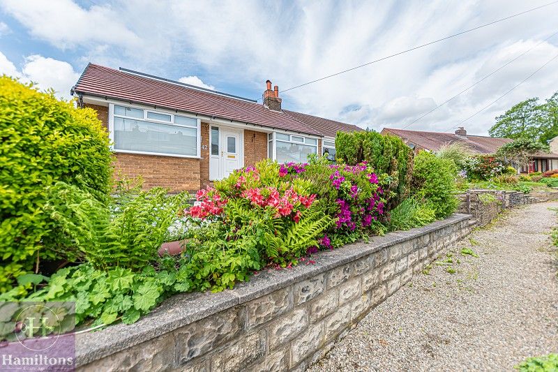 4 bed semidetached bungalow for sale in Hough Lane, Bromley Cross