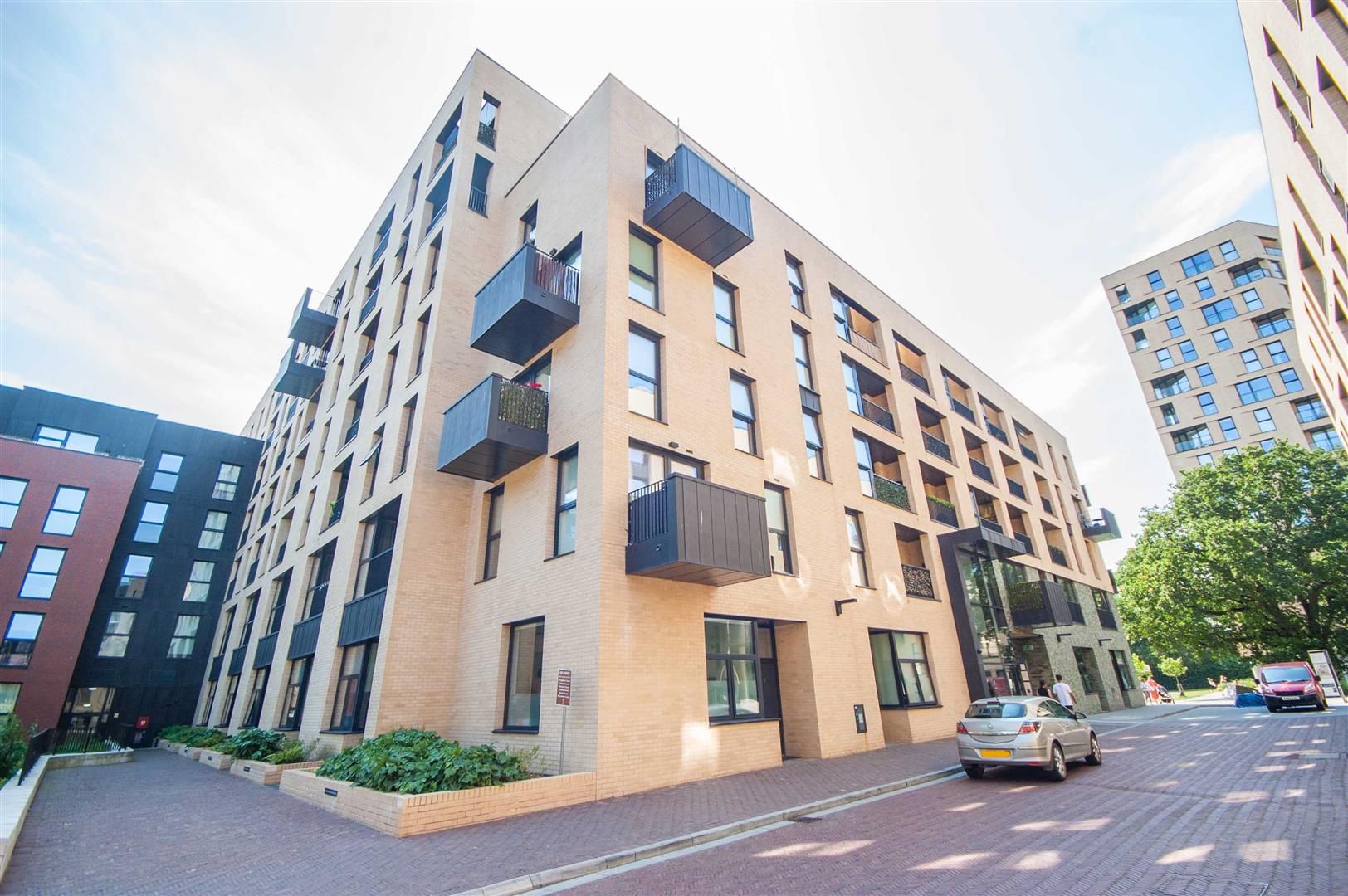 2 bed flat for sale in Burgess Springs, Chelmsford CM1 Zoopla