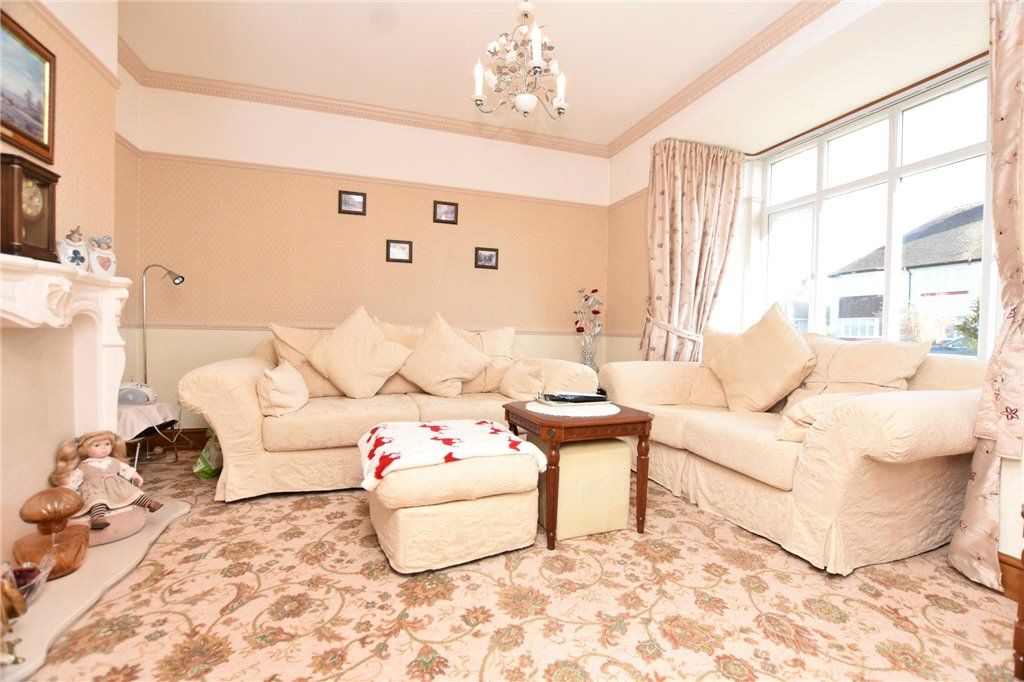 5 bed detached house for sale in Holland Road, ClactonOnSea, Essex