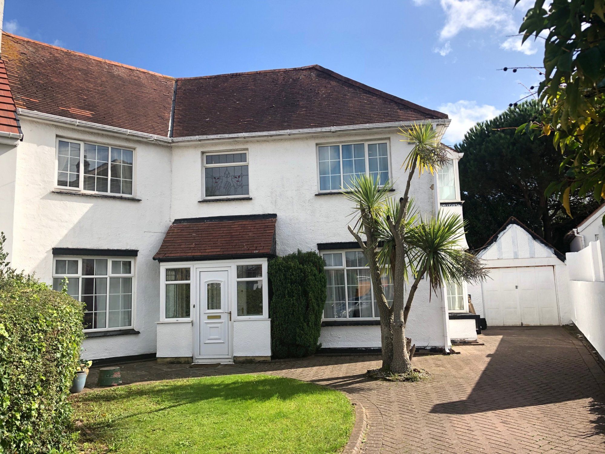 4 bed end terrace house to rent in Osney Avenue, Paignton, Devon TQ4