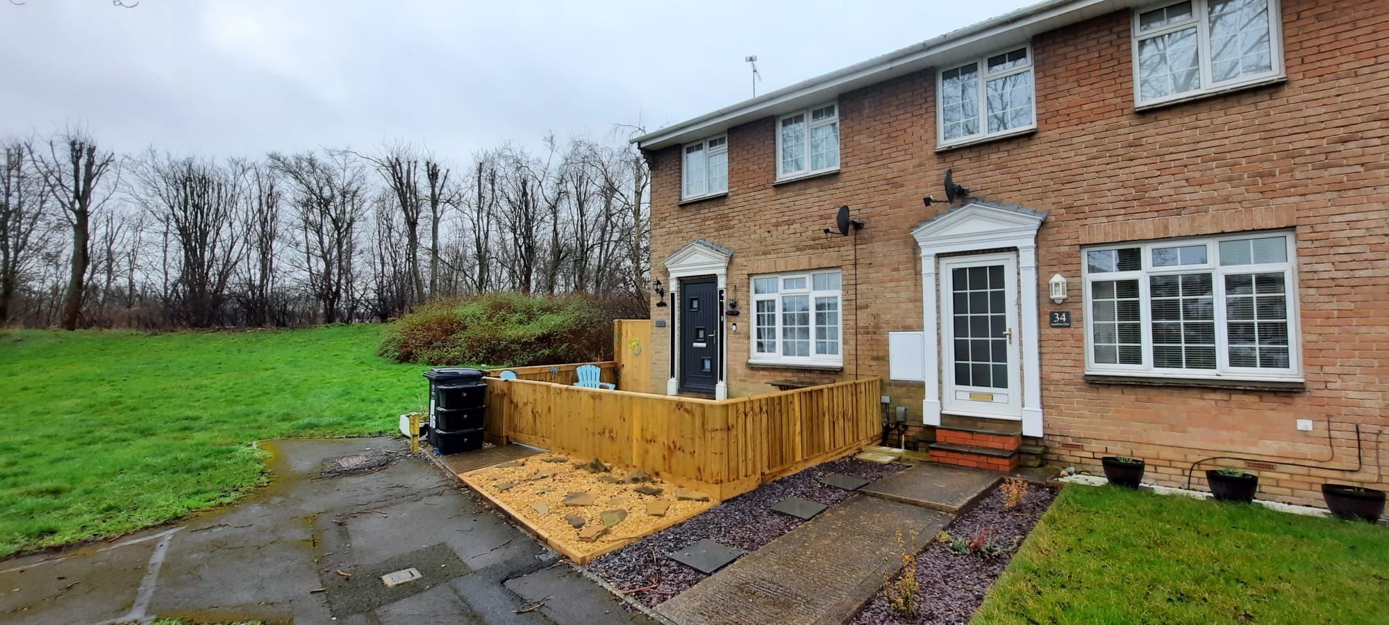 3 bed terraced house for sale in Grantham Close, Freshbrook, Swindon