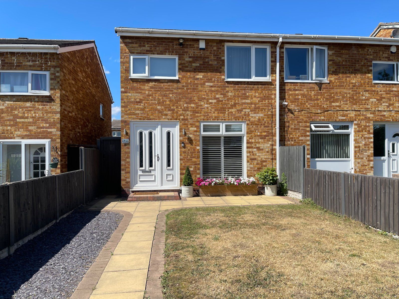 3 bed semidetached house for sale in Marlene Croft, Chelmsley Wood