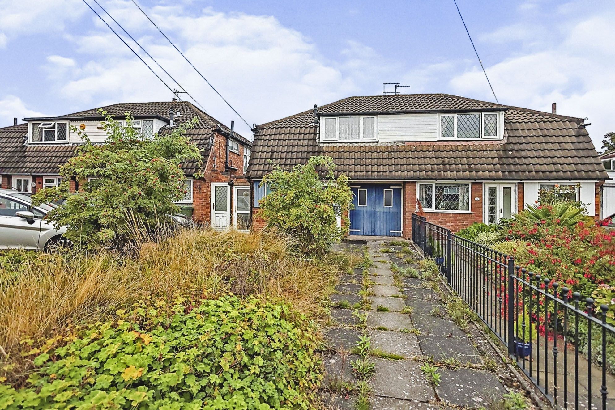 3 bed semidetached house for sale in Quinton Close, Solihull B92 Zoopla