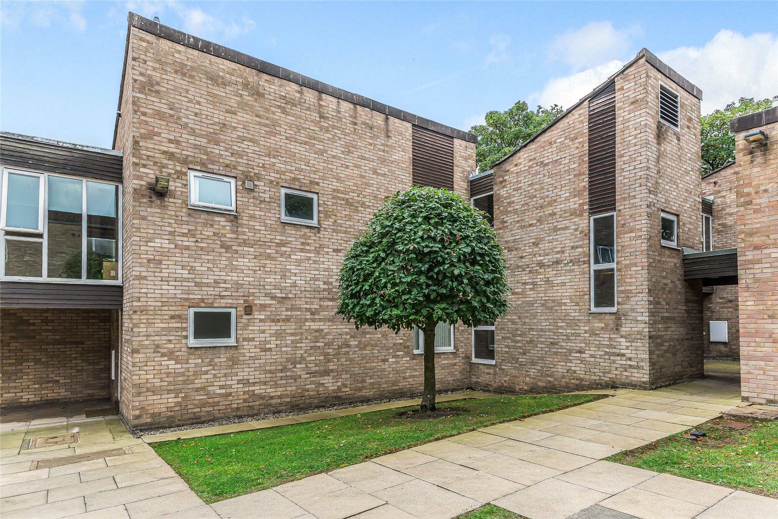 1 bed flat for sale in Weetwood House Court, West Park, Leeds LS16 Zoopla