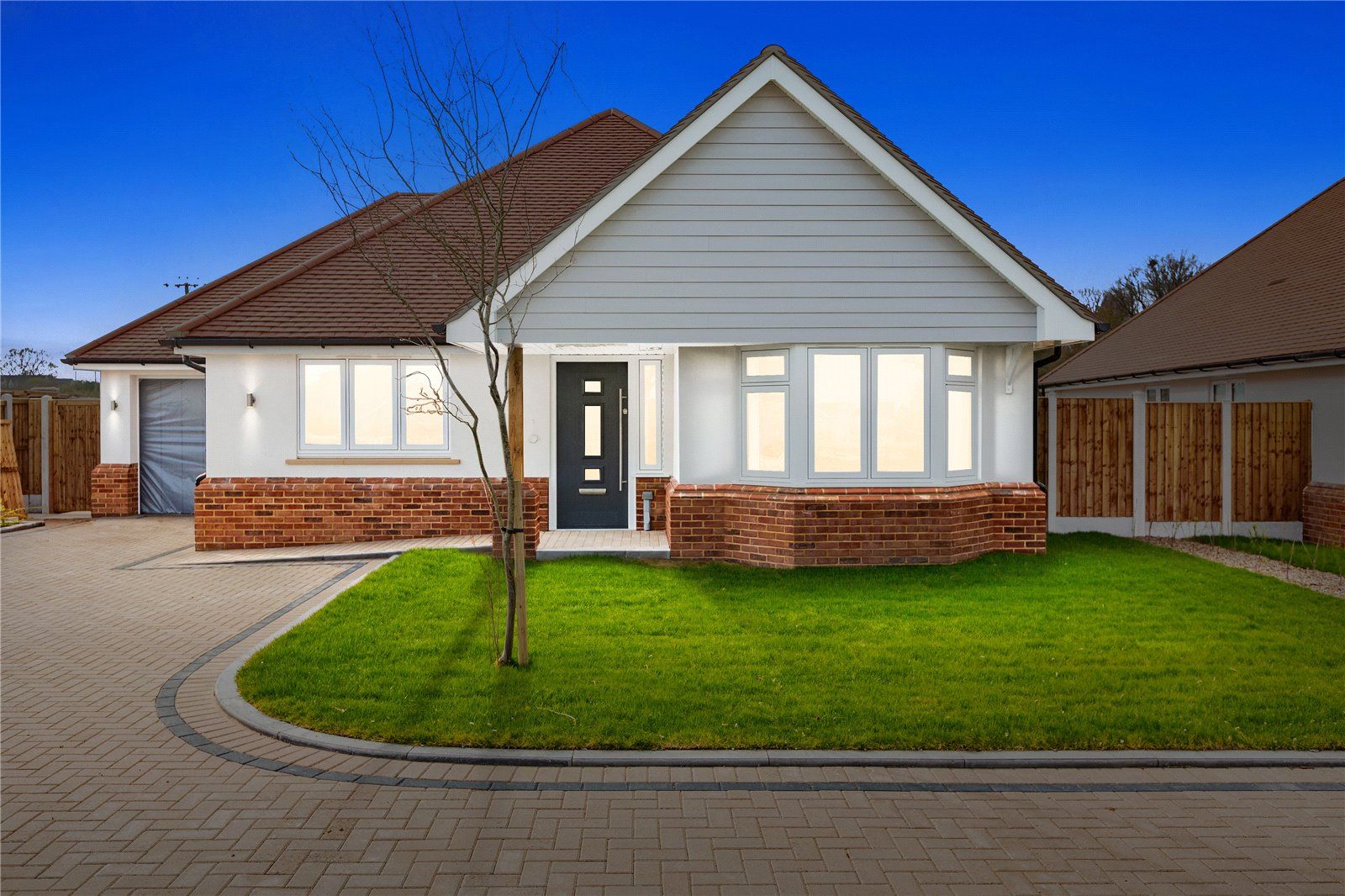 New home, 3 bed bungalow for sale in Springwood Close, Latchingdon